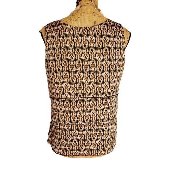Woman's Sleeveless Blouse Tier Layered Geometric Print Dressy Shell Size 8 NWOT - Picture 4 of 7